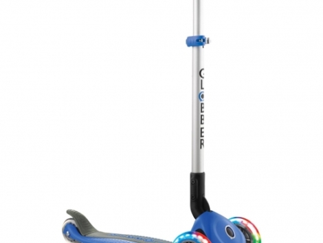 4897070184862 PATINETA GLOBBER